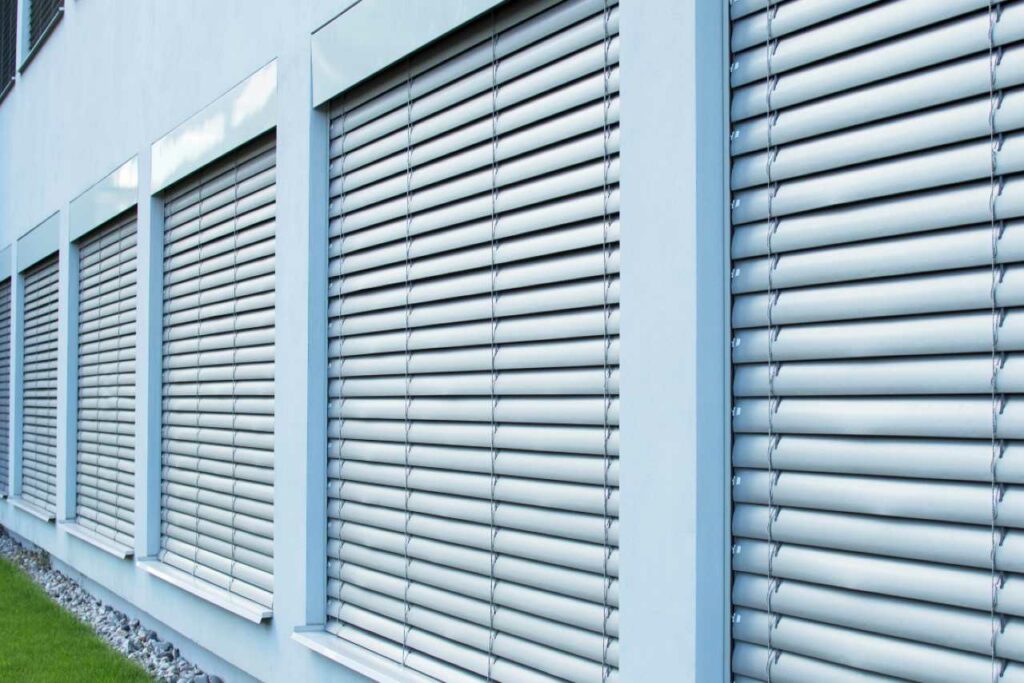 Sunesta outdoor blinds precise installation Blind Guy of Tri-Cities