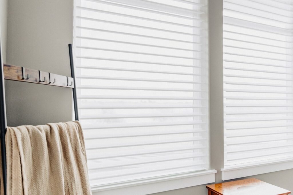 function features of custom blinds Blind Guy of Tri-Cities