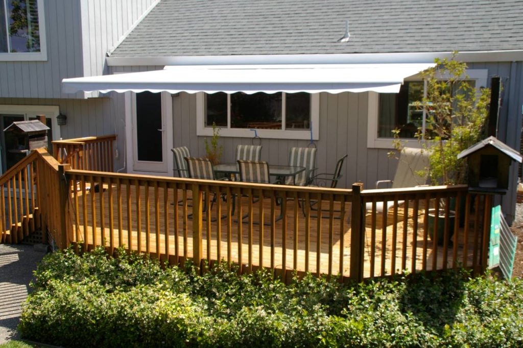 top rated awnings for Kennewick homes