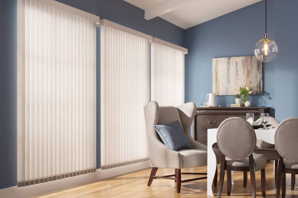 custom blind installation for your Kennewick home