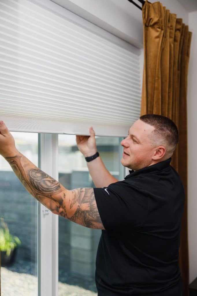 benefits of blind installation in Wenatchee